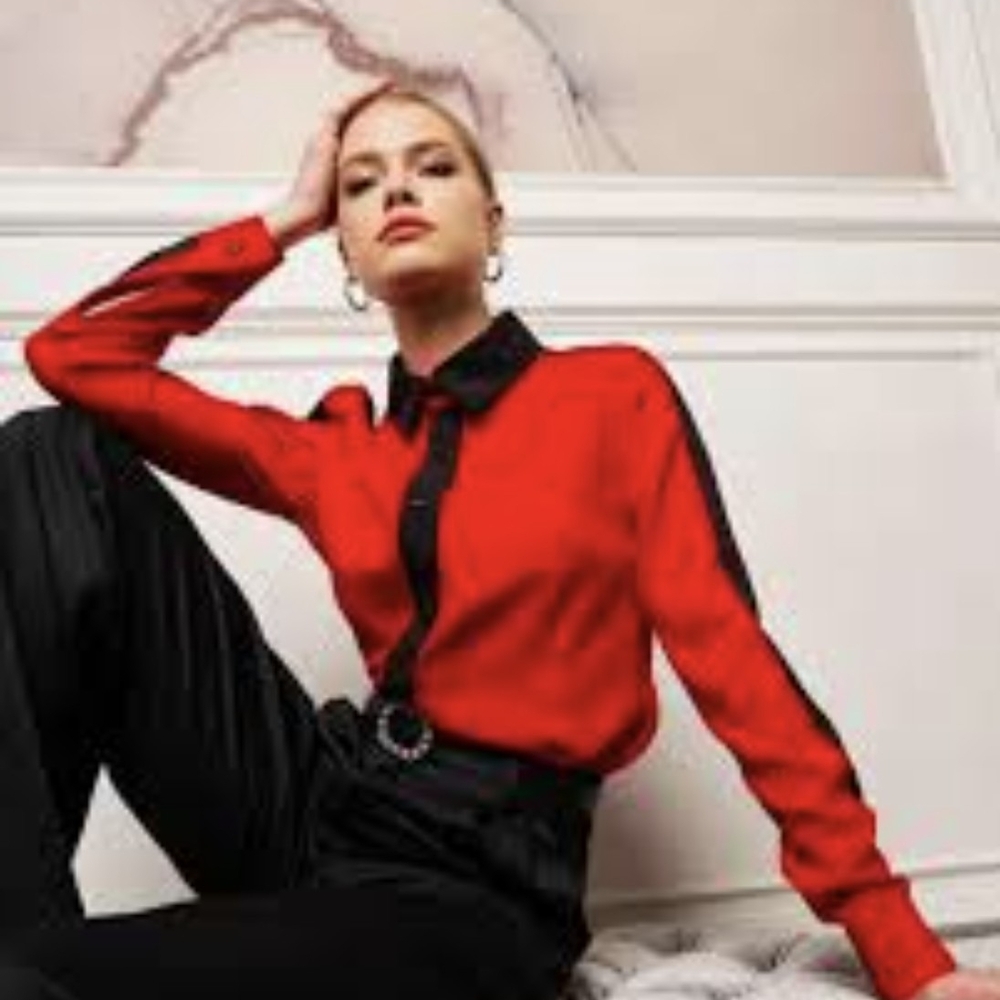 NWOT Red + Black SPLENDID Rayon Button Down Color Block Long Sleeve Tab Shirt S